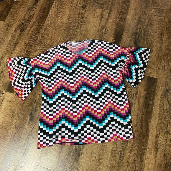 AZULES Bell Ruffle Sleeve XL Long-Line Chevron Print Top Preowned - Picture 4 of 5